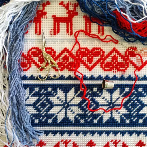Miniatura 3 de Brvsk Kit de bordado de invierno para adultos y principiantes: patrón de ciervo de Navidad de 16 x 16 pulgadas con diseño impreso claro y preciso