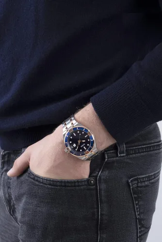 Miniatura 6 de GUESS Reloj de 3 manecillas de 1.772in con fecha, plateado
