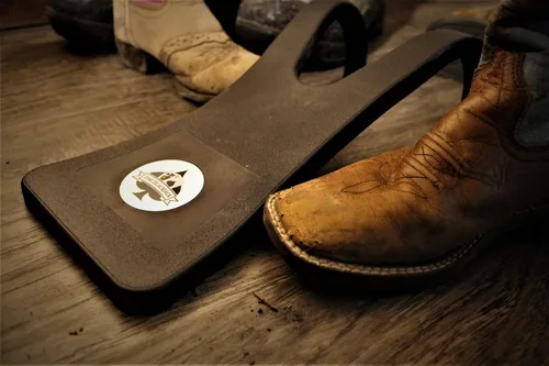 Miniatura 4 de Extractor de gato de arranque negro Jack removedor de botas removedor de zapatos por Chuck Woodbarn