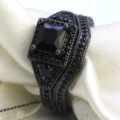 Miniatura 2 de Juego de anillos de boda de acero inoxidable chapado en oro negro con circonita cúbica