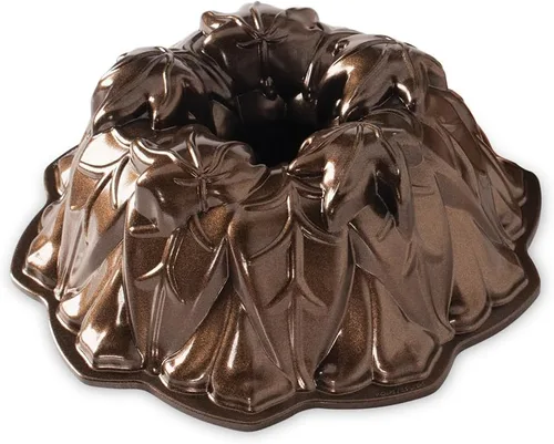 Nordic Ware Cosecha Hojas Bundt Pan, Bronce