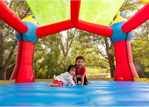 Miniatura 4 de Castillo hinchable de fiesta Bounceland, casa saltarina, 16 pies de largo x 13 pies de ancho x 10.3 pies de alto, aro de baloncesto, techo solar