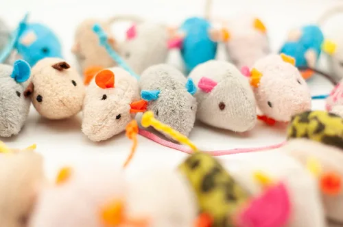 Miniatura 4 de Fashion's Talk Mouse Cat Toys - Ratones de felpa suave con hierba gatera, estilo surtido, paquete variado de 32