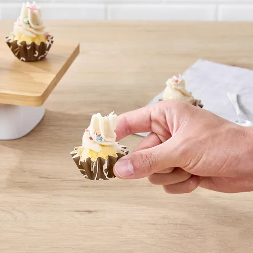 Miniatura 5 de Restaurantware Panificio - Tazas para hornear de 0.4 onzas, 200 forros acampanados para magdalenas, cajas de papel marrón y blanco congelables