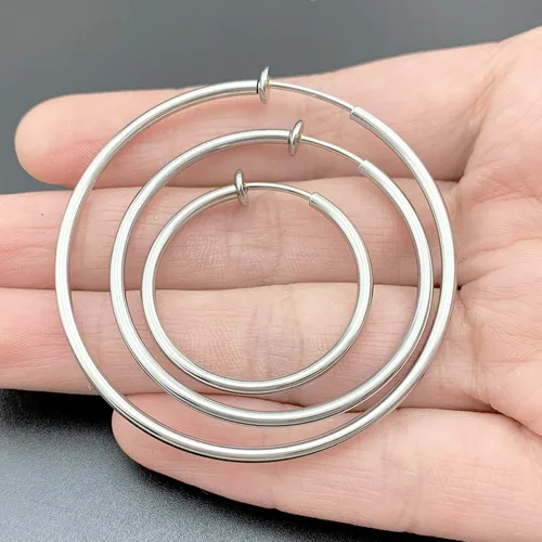 Miniatura 6 de HAISWET Juego de 3 aretes de aro de acero inoxidable con clip grande en tono plomizo