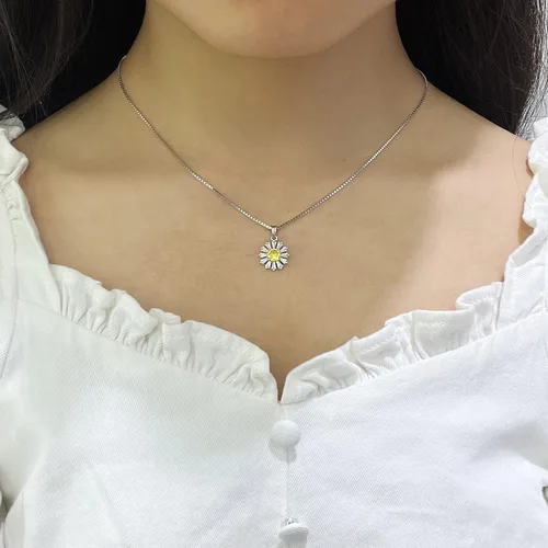 Miniatura 3 de Collar con colgante de flor de margarita de plata de ley 925 para mujer, cadena de caja de 0.039 in