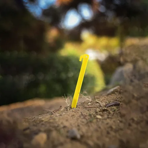 Miniatura 5 de Paquete de 10 estacas de plástico para tienda de campaña, estacas de anclaje resistentes de 6 pulgadas para camping, jardinería, paisajismo