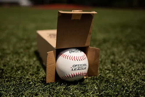 Miniatura 8 de Rawlings Pelotas de béisbol oficiales de la liga para uso recreativo y práctica OLB3 Para jóvenes/8U Juego de 3