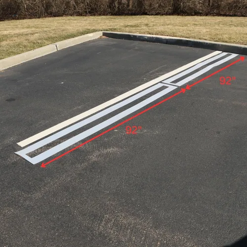 Stencil Ease Plantilla de línea de estacionamiento, 4 pulgadas x 8 pies (paquete de 2) - Marcas de espacio de estacionamiento compatibles con ADA,