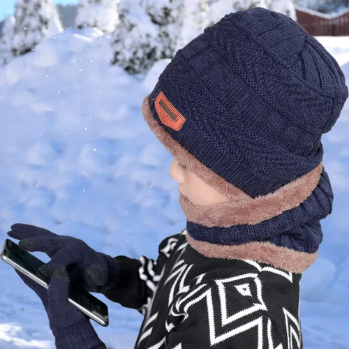 Miniatura 4 de T WILKER Juego de 3 gorros de invierno para niños, bufanda y guantes para pantalla táctil