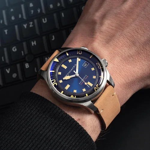 Miniatura 3 de Spinnaker Reloj Bradner automático de 3 manos para hombre de 1.654 in con correa de cuero genuino o acero inoxidable SP-5062