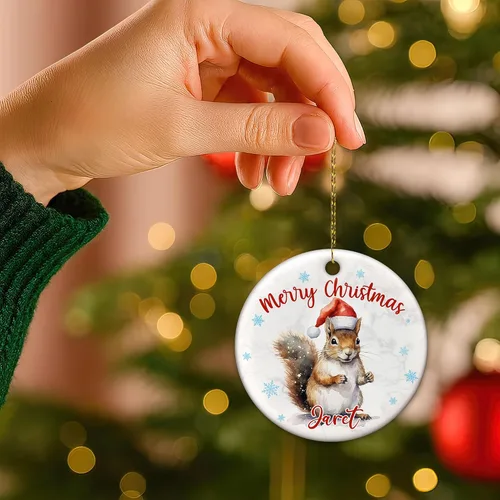 Miniatura 6 de Hyturtle Adornos de Navidad personalizados para amantes de las ardillas - Adorno de cerámica personalizado con nombre de ardilla de Navidad - Lindos