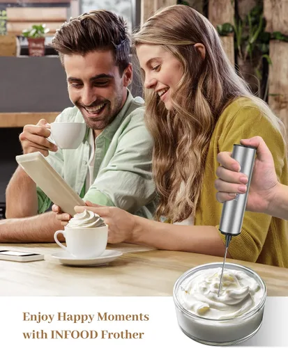 Miniatura 7 de INFOOD Espumador de leche recargable con tapa, varita espumadora de café, mezclador de bebidas de mano con 2 batidores desmontables de acero