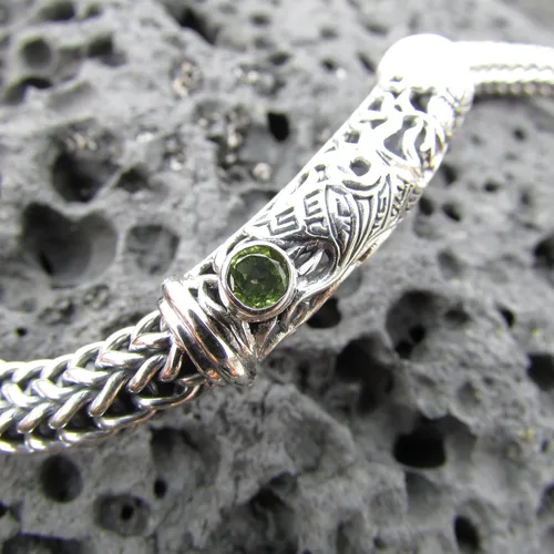 Miniatura 6 de Pulsera Turtle Manta Ray. Plata de Ley. Peridoto. 7 pulgadas.