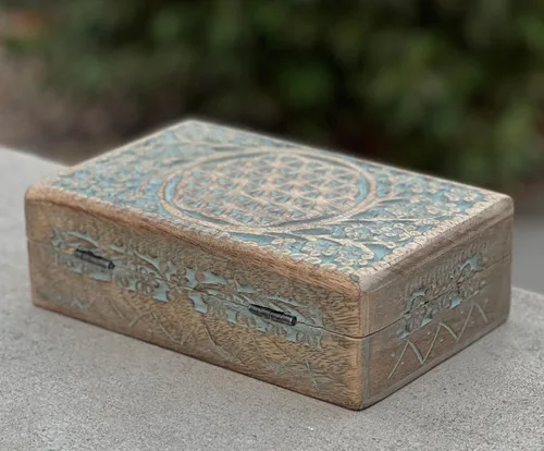 Miniatura 3 de DharmaObjects - Tarot tallada a mano con diseño de flor de la vida, caja de almacenamiento de madera (turquesa, grande)