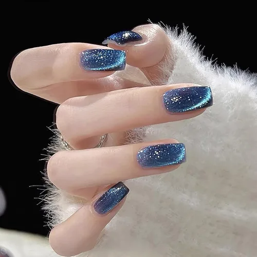 Miniatura 23 de Uñas postizas a presión de Navidad, color rojo vino, uñas postizas cuadradas medianas con diseño degradado, cobertura completa, acrílico brillante