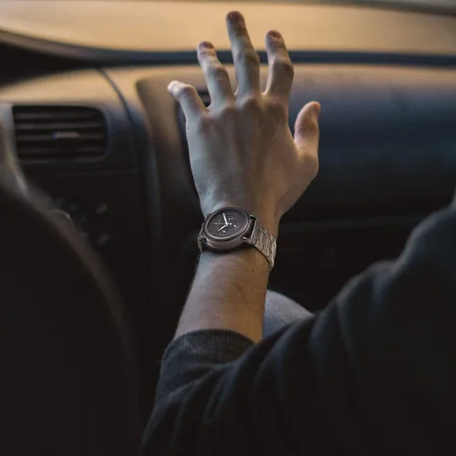 Miniatura 9 de 2win Reloj de madera grabado para novio, mi hombre, prometido, marido, relojes de madera personalizados para hombres, cumpleaños, aniversario, reloj