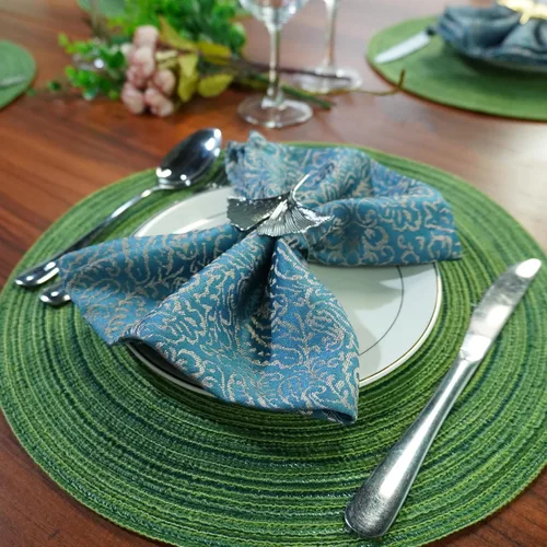 Miniatura 9 de Red-A, manteles individuales redondos para mesa de comedor, juego de 4 manteles individuales tejidos resistentes al calor, antideslizantes, diámetro