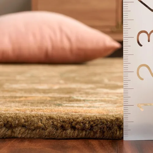 Miniatura 6 de SAFAVIEH - Colección Antigüedad, Alfombra Decorativa de 2 x 4 pies, Oliva y Oro, Lana Oriental Tradicional Hecha a Mano, Ideal para Áreas de Alto