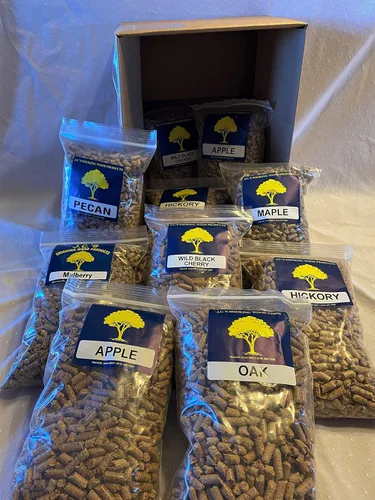 Miniatura 11 de J.C. 's Smoking Madera Pellets – 9 Lb – Bolsa para Apple
