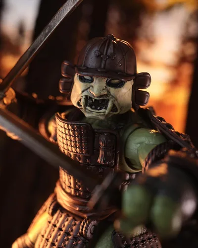Miniatura 5 de McFarlane Toys - Teenage Mutant Ninja Turtles (Page Punchers) Figura de acción de Leonardo de 5 pulgadas con tortugas en el tiempo