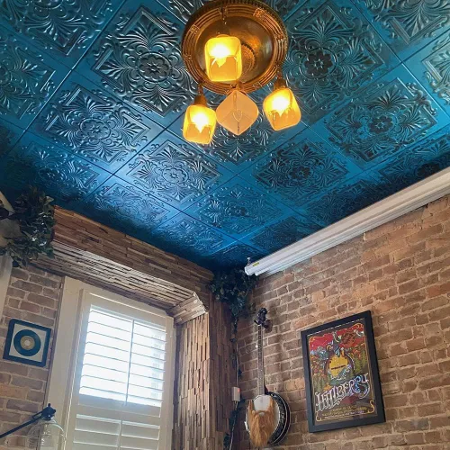 Miniatura 6 de À LA MAISON CEILINGS R14 Baldosa de Techo de Espuma Victoriana con Adhesivo (21.6 pies cuadrados/Caja), Paquete de 8, Blanco Ultra Puro - Satinado
