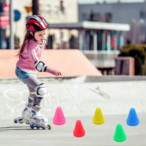 Miniatura 6 de FZBNSRKO 20 piezas de colores mixtos Mini Conos de entrenamiento deportivo para niños adultos de plástico a prueba de viento para tráfico de tráfico