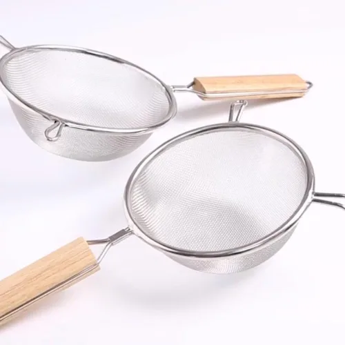 Miniatura 3 de Juego de 3 coladores de malla fina de acero inoxidable, versátiles tamices de mango largo para harina, té, café, aceite de filtrado