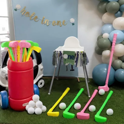 Miniatura 5 de Juego de 24 palos de golf de plástico para niños pequeños, regalos de fiesta de cumpleaños de golf, clubes y pelotas para niños, niños pequeños