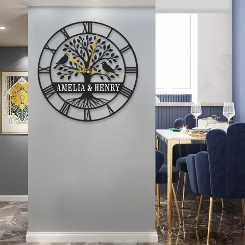 Miniatura 4 de Reloj de pared de metal personalizado, árbol de la vida, letrero de metal con nombre de familia, reloj rústico con número romano para sala de estar