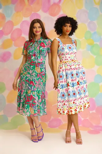 Miniatura 4 de Maggy London Vestido midi de manga corta con estampado floral para mujer