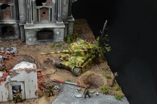 Miniatura 16 de Italeri 6195S Juego de batalla 1:72 1945 Fall of the Reichs, edificio, fabricación de modelos de soporte, manualidades, pasatiempos, pegado, kit