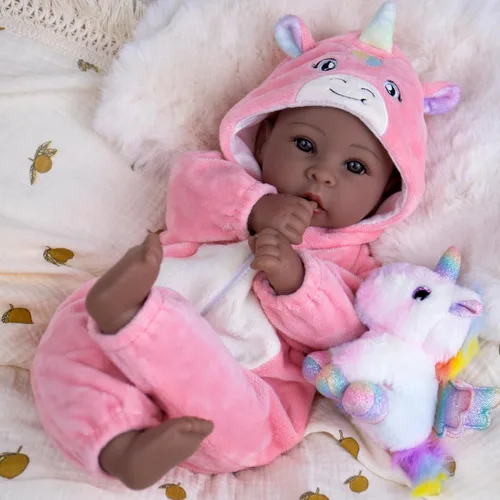Miniatura 2 de Aori Muñecas Bebé Negras de 17 Pulgadas, Muñeca Negra Realista con Cuerpo Suave de Peso Ligero y Trajes Rosas para Niñas de 3+ Juego