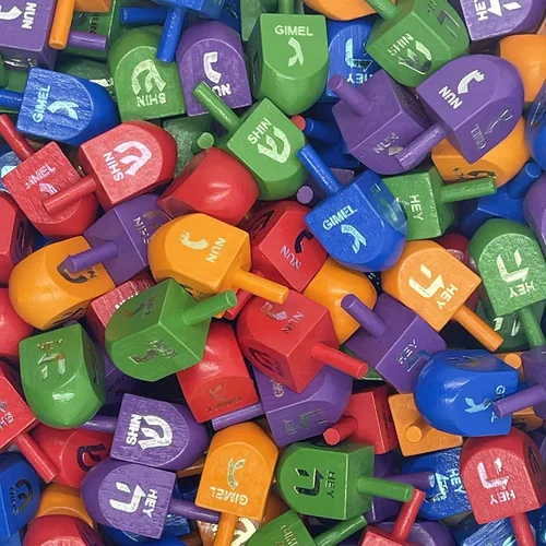 Miniatura 6 de The Dreidel Company Dreidels de madera multicolor de tamaño mediano Hanukkah Draydels con transliteración en inglés (paquete de 10)