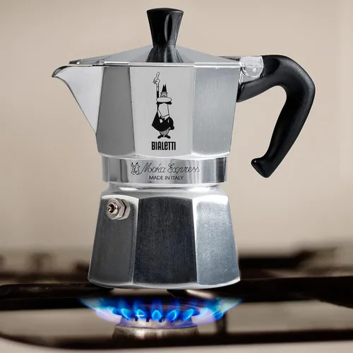 Miniatura 4 de Bialetti Moka Express - Cafetera de café expreso de 6 tazas y placa de inducción