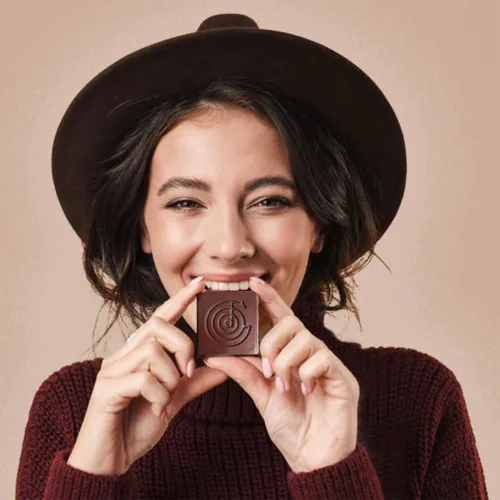 Miniatura 5 de The Good Chocolate - Almendras saladas Keto Chocolate Squares, cero azúcar, aperitivo bajo en carbohidratos netos, calorías más bajas, caramelo