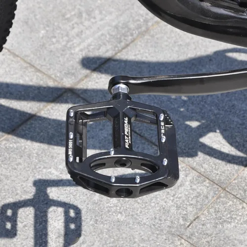 Miniatura 6 de UPANBIKE Pedales de bicicleta de aleación de magnesio 9/16 '' rodamiento de husillo de alta resistencia antideslizante gran plataforma plana