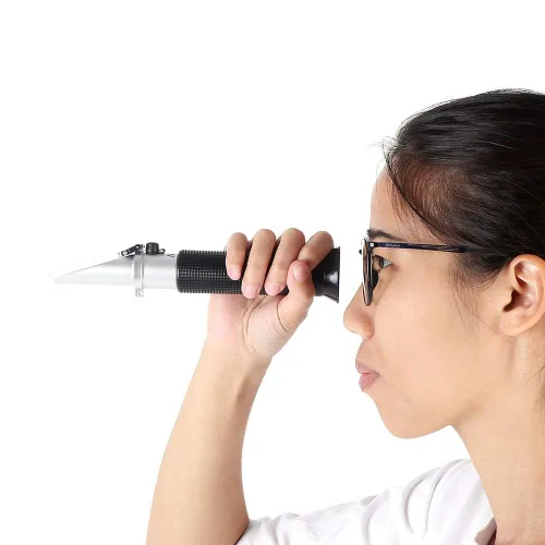 Miniatura 7 de Refractómetro de alcohol para porcentaje de volumen de alcohol espirituoso, probador de alcohol de mano con compensación automática de temperatura