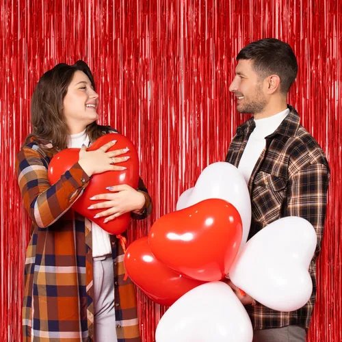 Miniatura 6 de Paquete de 2 telones de fondo de oropel rojo, cortinas de flecos de 3.28 pies x 7.05 pies, decoraciones de fiesta para aniversarios de boda
