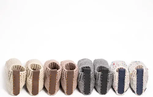 Miniatura 5 de Los Pimas Unisex Kids Slippers Boys and Girls Slippers for Home and Indoors Soft and Warm Peruvian Cotton Wool, Genuine Leather Sole & Heel