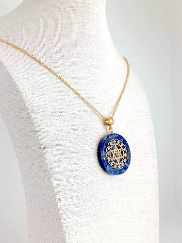 Miniatura 7 de Collar con colgante de energía de orgón con estrella de David Chai de acero dorado y auténticas piedras de lapislázuli. Fabricado en Estados Unidos