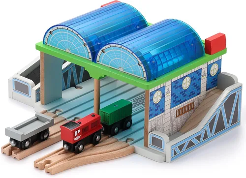 Miniatura 7 de Pista de tren de madera SainSmart Jr. con casa de locomotoras - Juguete ferroviario para niños pequeños, pistas de doble cara compatibles con todas