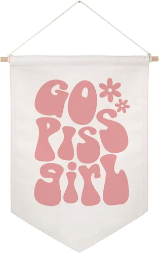 Bandera Colgante de Pared para Chicas "Go Piss" Arte de Pared Moderno Idea de Regalo Graciosa y Divertida Decoración de Apartamento Decoración de Go