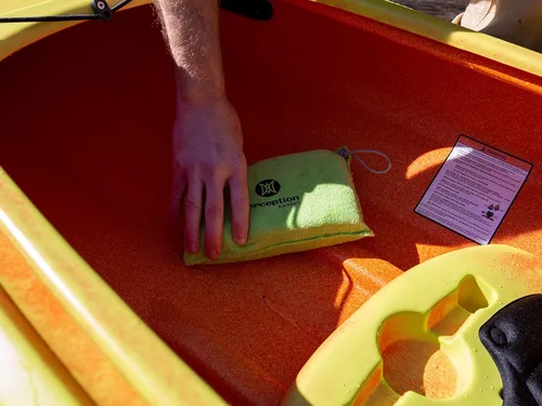 Miniatura 2 de Perception - Esponja para kayak Esponja absorbente de agua para kayak Absorbe hasta 1 litro, amarillo, talla única