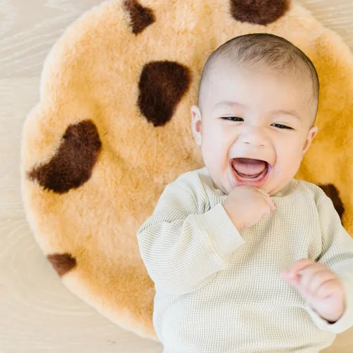 Miniatura 3 de Mini manta Cookie Buddy – Manta de seguridad unisex de lujo Minky de piel sintética para bebé – Regalos esenciales para recién nacidos para niños