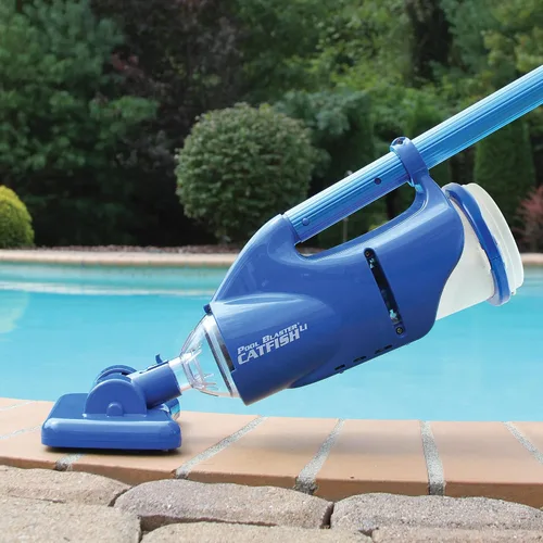 Miniatura 9 de POOL BLASTER Aspiradora inalámbrica para piscina Catfish para limpieza puntual, jacuzzis y spas, recargable portátil, hasta 45 minutos de tiempo