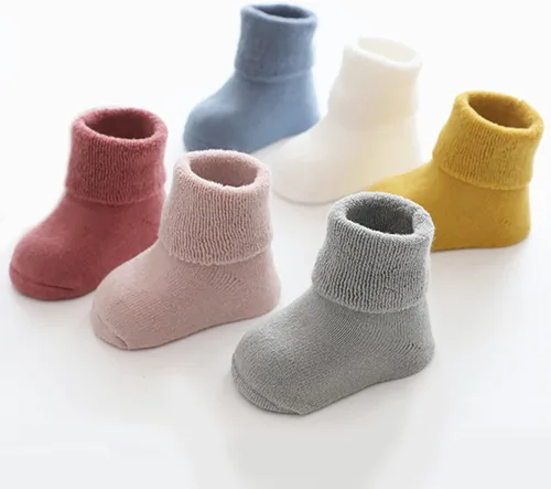 Miniatura 2 de Ehdching Paquete de 6 calcetines de algodón antideslizantes antideslizantes para bebés y niñas pequeñas