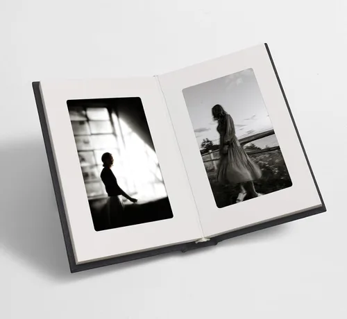 Miniatura 7 de Álbum de fotos pequeño de 4 x 6 pulgadas con capacidad para 24, ideal para álbumes de fotos o fotos temáticas (negro/blanco interior)