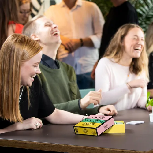 Miniatura 4 de Hygge Games -I'm Not Saying You're Stupid Juego de Trivia, 5.7 x 5.7 x 1.8 pulgadas (idioma español no garantizado)