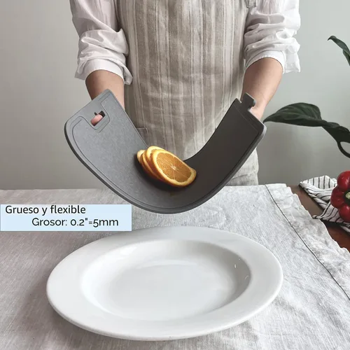 Miniatura 7 de Tabla de cortar de silicona gruesa de doble cara hecha en Corea, 14.3 x 9.7 pulgadas, diseño plegable, mango de agarre para goteo, apto para Gris